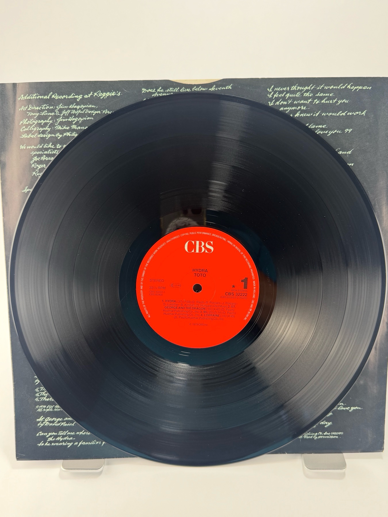 Toto – Hydra Schallplatte, Vinyl Seite 1